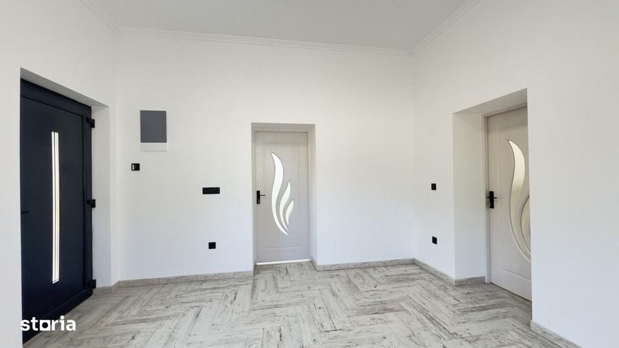 Casă cu 3 camere în Central