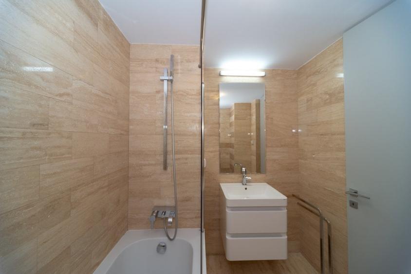 PENTHOUSE CU PRIVELISTE! - 12