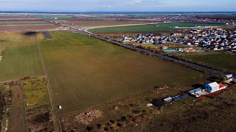 Proprietar vand teren INTRAVILAN, 72290mp, DNE85 cu acces direct la A7 - 4