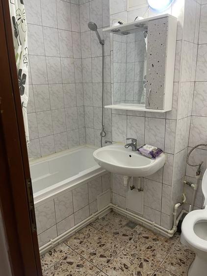 Inchiriez apartament zona nae leonard - 1