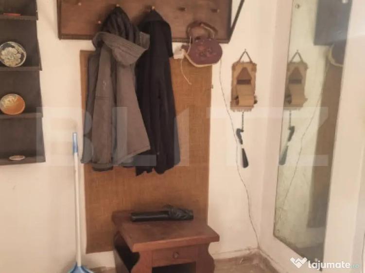 2 CORPURI DE CASA SI 2800 MP TEREN IN BREAZA Prahova - 8