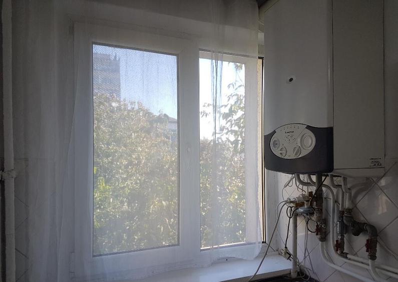 Apartament doua camere, nedecomandat, etaj doi, liber, pe Stadionului - 3