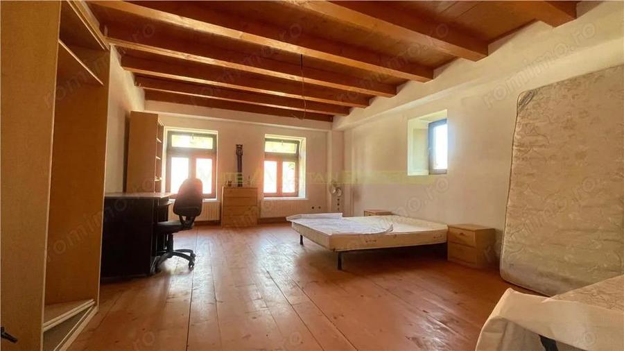 Casa speciala cu istorie de vanzare Jimbor | Fosta scoala - 9