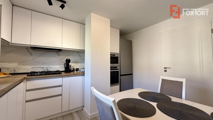 Apartament cu 3 camere decomandat, etaj 2, zona Bucovina - 7