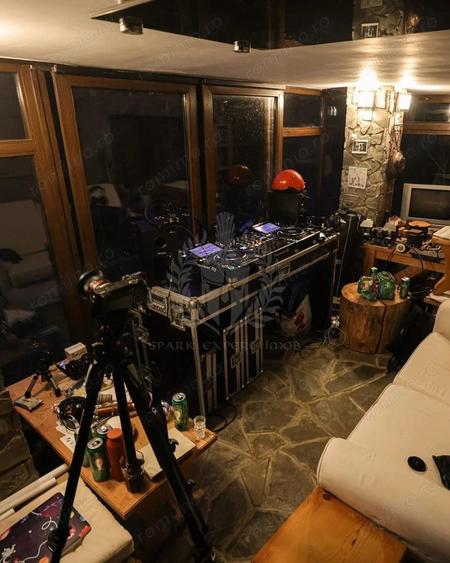 CASA DE VACANTA//PENSIUNE// AZUGA - 3