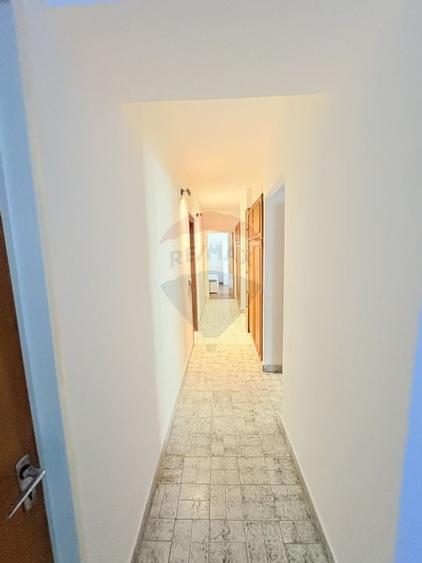De închiriat apartament 4 camere, recompartimentat în 3, Iancului - 9