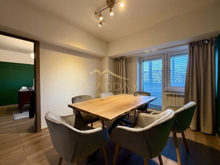 Apartament cu 4 camere *95mpc* // Bulevardul Unirii - 28