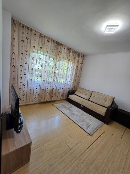 Zona Pronto Ofer spre inchiriere apartament cu o camera/ garsoniera - 1
