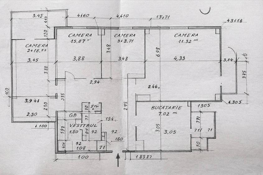 Apartament cu 4 camere decomandate, confort sporit, 105mp, etaj intermediar, finisat, mobilat si uti - 1