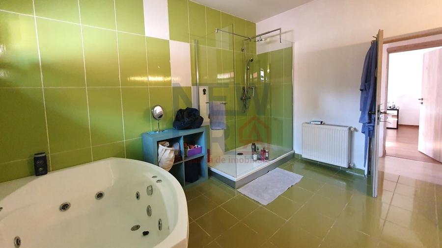 Casa de VANZARE in sector 5 Str. Antiaeriana resedinta sau after school - 20