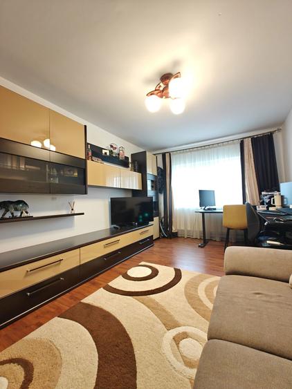 Apartament 2 Camere Shopping City Targu Jiu Etajul 1 - 4
