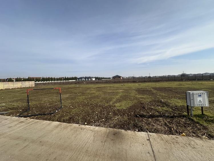 Teren INTRAVILAN CORBEANCA-OSTRATU - 6