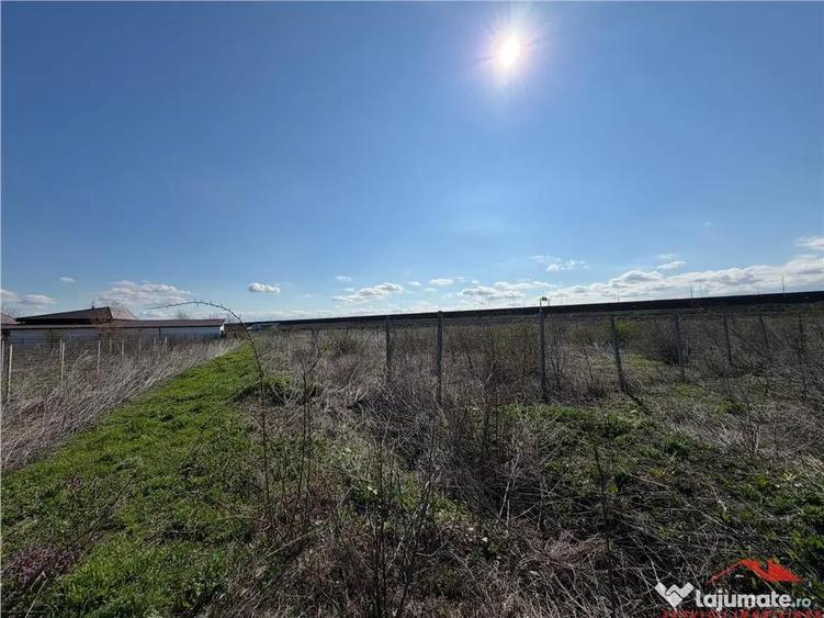 Teren intravilan 700mp in zona de Nord de - 3