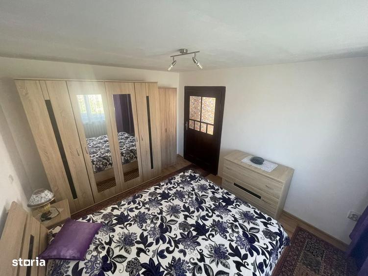 Casă cu 3 camere în Căptălan