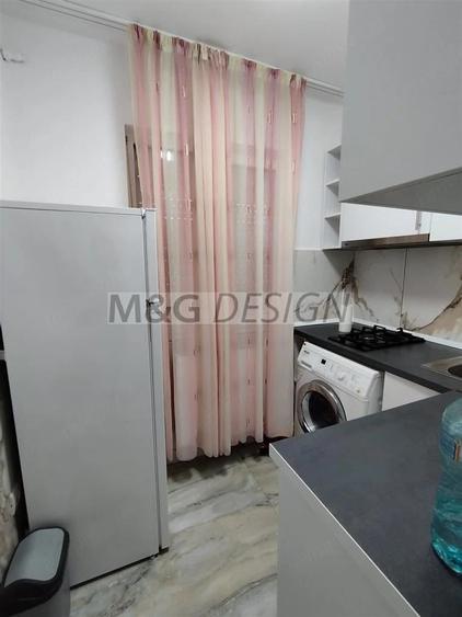 Garsonieră decomandată în Complex Studențesc