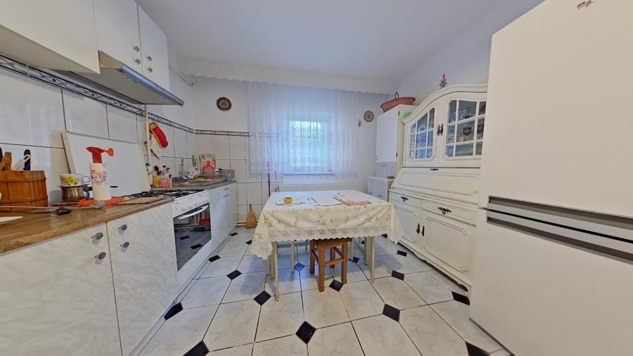 Casa zona Porolissum 616 ari teren Pret 257.000eur - 1