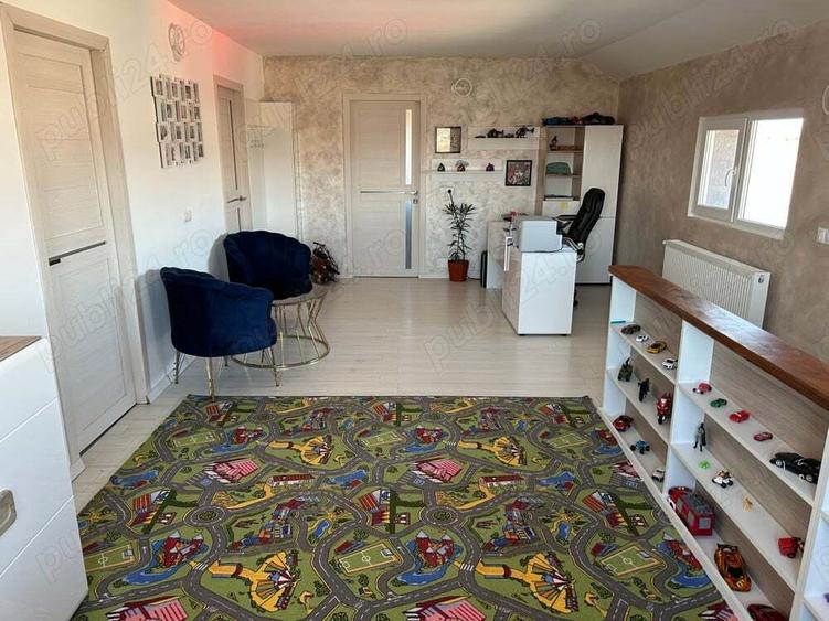 Casa spatioasa, mobilata,utilata,perfect pentru familie- Simian - 1