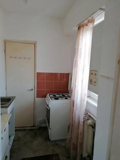Vand apartament 2 camere - 8