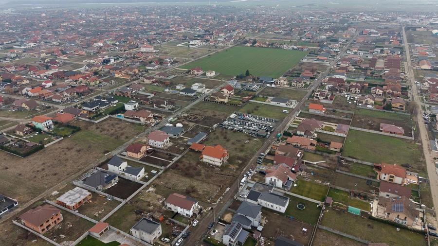 Teren intravilan de 925 mp în Vladimirescu - 21