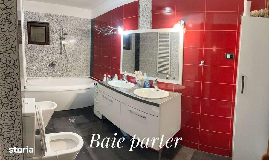 Casa cu 4 camere, gradina ?i garaj+FOISOR teren 500 mp supr utila 235m - 2