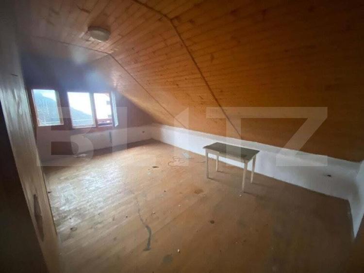 Casa individuala renovabila, 7 camere, 219mp utili, 647mp teren, Remetea Mare - 9