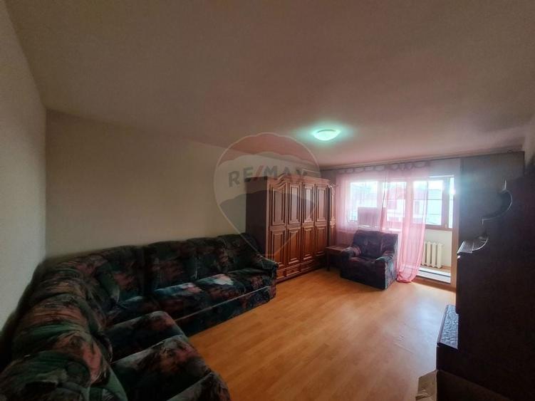 Apartament cu 4 camere de inchiriat  langa spitalul judetean - 10