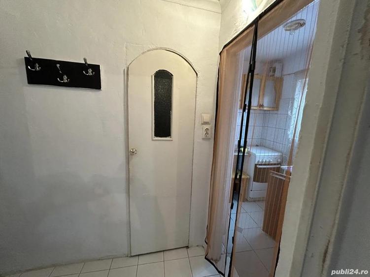 Inchiriez apart.1 cam.decomandat,situat central,str.Iustin Marsieu - 1