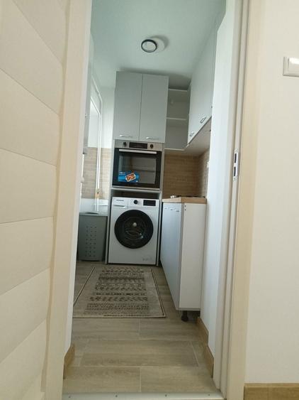 Inchiriez garsoniera ultracentrala Craiova Ramada Primarie Teatru - 2