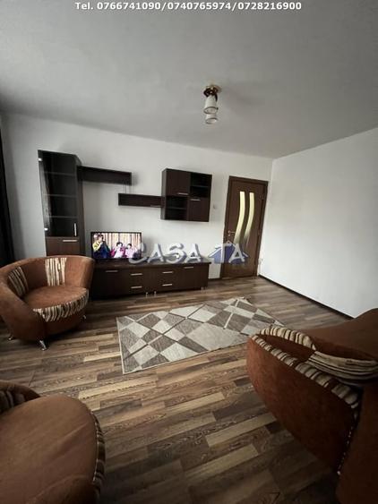 Apartament 3 Camere, Etaj 1, Strada Aleea Plopilor - 1