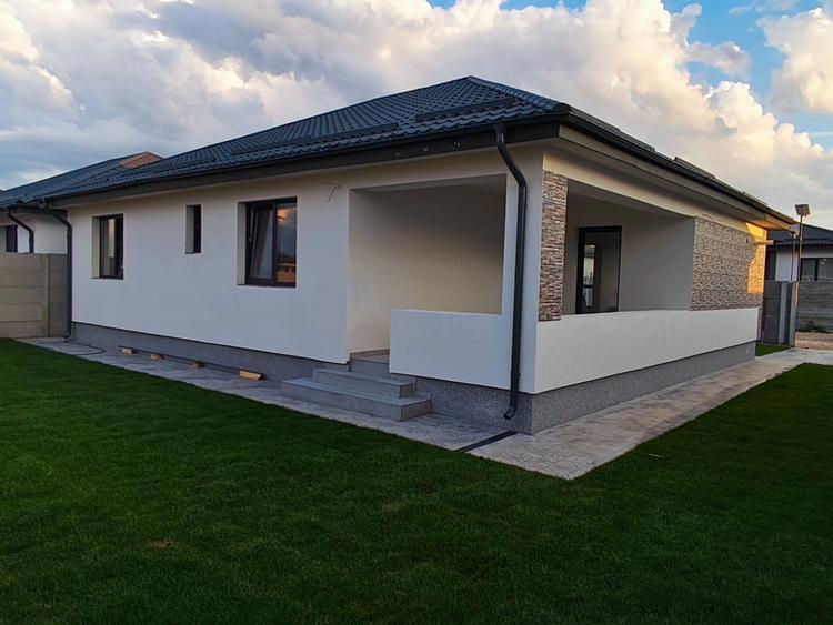 FARA COMISION in Bacu casa 4 camere 2 bai placa beton la pod incalz pardoseala - 10