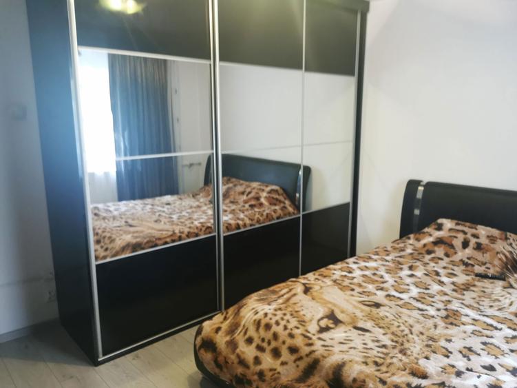 Proprietar, vand apartament 2 camere 13 Septembrie-Prosper, et. 1/8 - 8