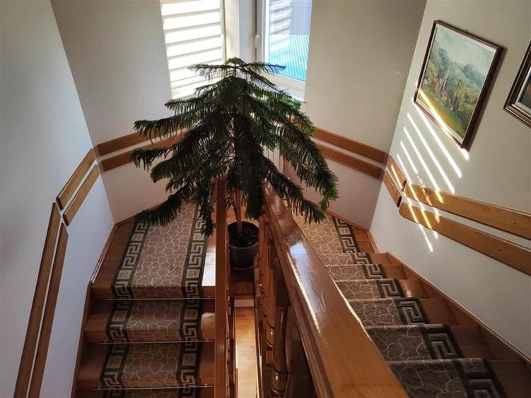 Casa fabuloasa tip VILA, cu piscina intr-o zona perfecta. - 4