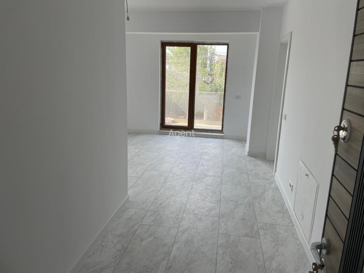 Garsonieră decomandată în Bucureștii Noi Garsonieră decomandată în Bucureștii Noi