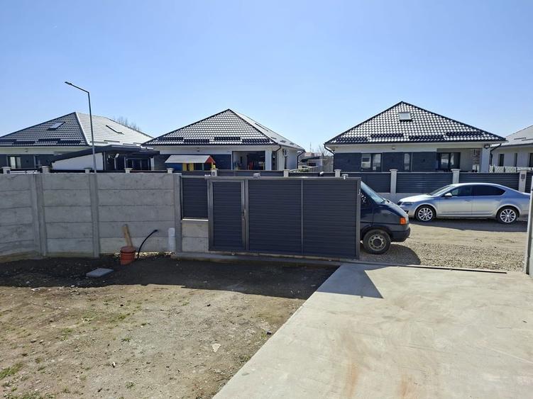 Casa noua ,moderna,pe parter confort ,liniste si spatiu perfect !! - 4