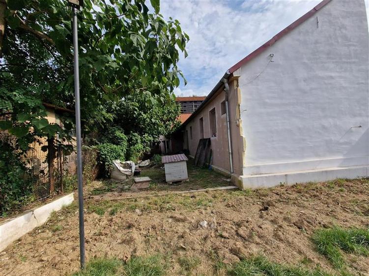 Resita Casa Zona Catedrala Muncitoresc - 4