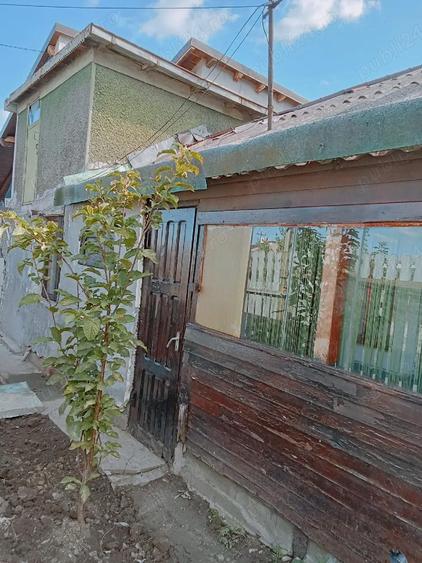 Direct propietar vind schimb casa in Agigea. - 7