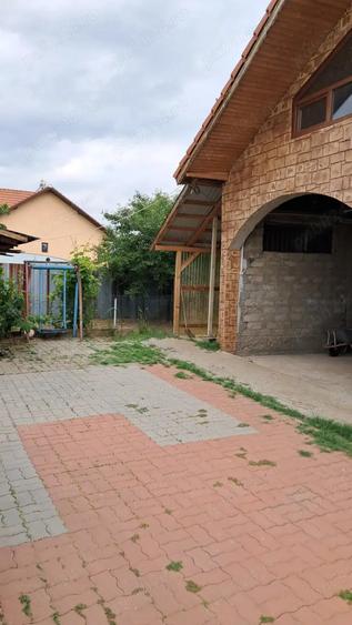 vand sau schimb casa cerneti - 6