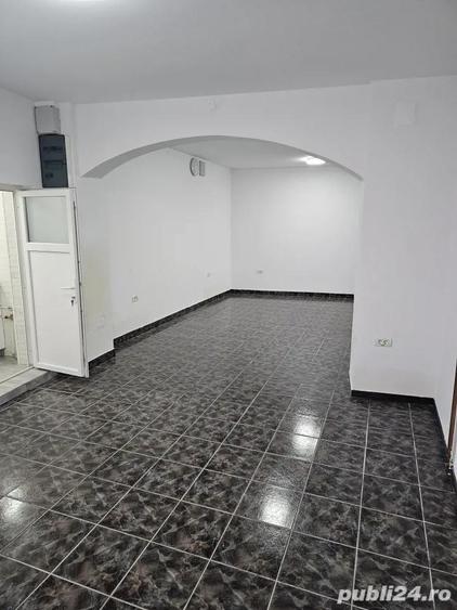 inchiriez spatiu comercial. - 1