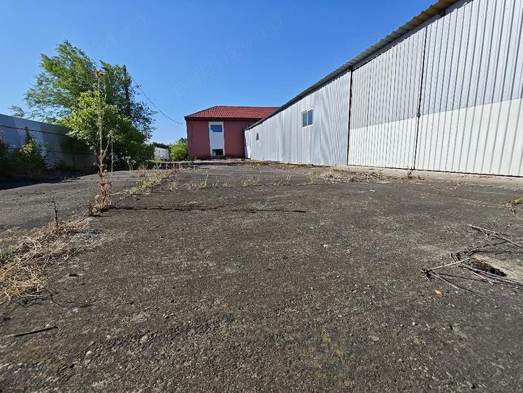 Spațiu comercial, de 1,200 mp, în Central