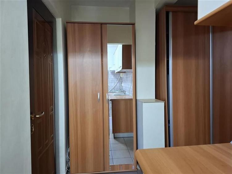 Apartament 2 camere, et 3, CT, mobilat si utilat, Gara - 9
