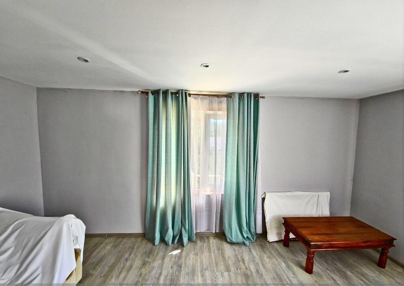 CASA IN BERISLAVESTI - LA 8 KM DE CALIMANESTI - 11