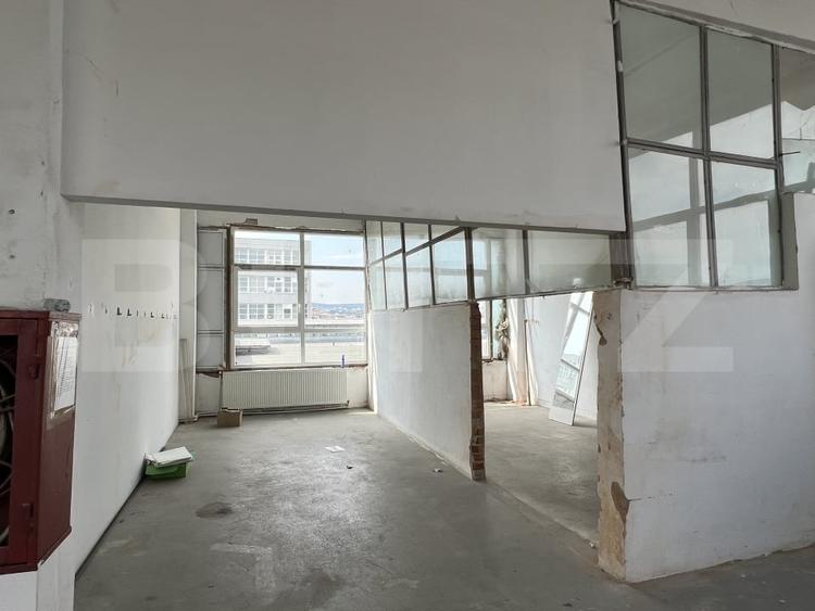 Hala open space, 614 mp, lift de marfa, zona Piata 1 MAI - 3