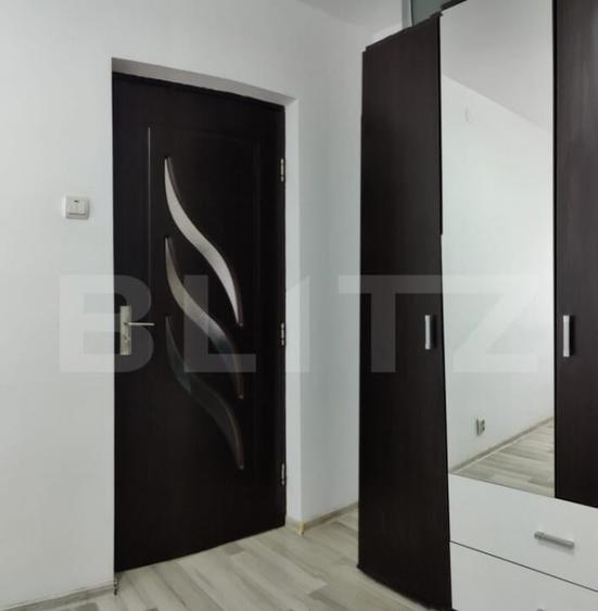 Inchiriez apartament 2 camere - 1