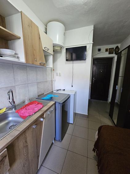 Inchriez Garsoniera Confort 3 - 4