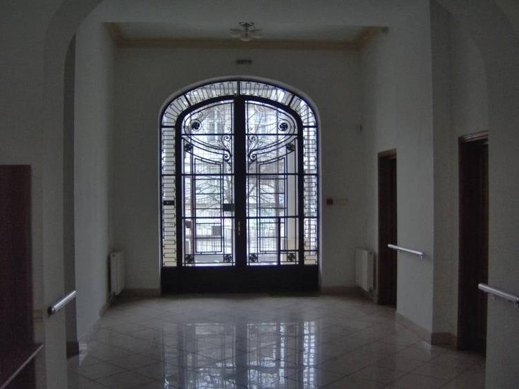 Oferta exclusivista !PIATA OVIDIU-CLADIRE DE BIROURI,ARHITECTURA DEOSEBITA! - 5