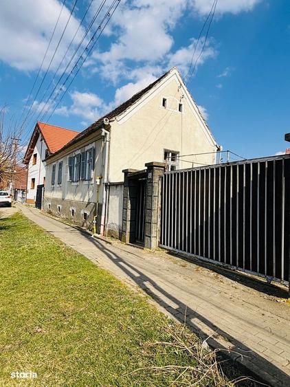 Casa saseasca cu teren 2000 mp dublu acces Hamba - 9