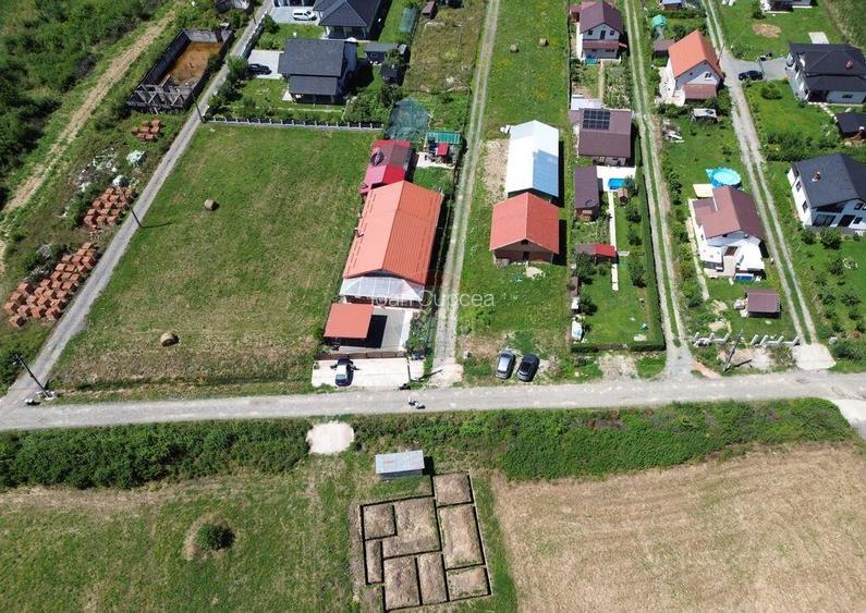 Casa 90m2 cu hala 120 m2 si 8 ari de teren de vanzare in ... Casa 90m2 cu hala 120 m2 si 8 ari de teren de vanzare in ...