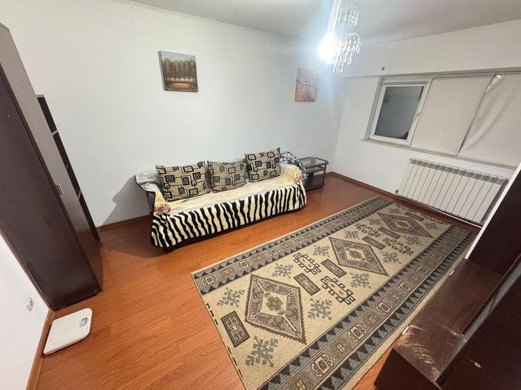 Garsonieră decomandată, mobilată în Tomis I