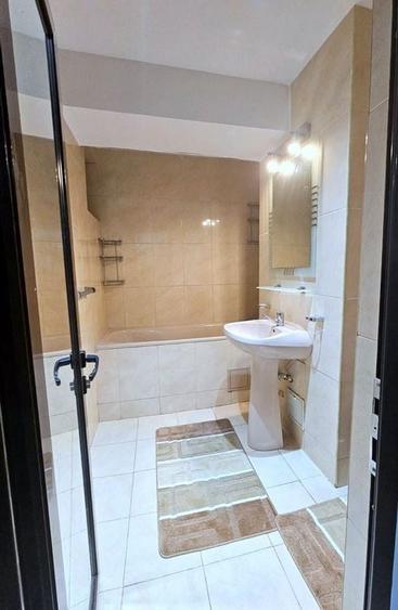 Apartament cu 2 camere decomandat în Mazepa 1