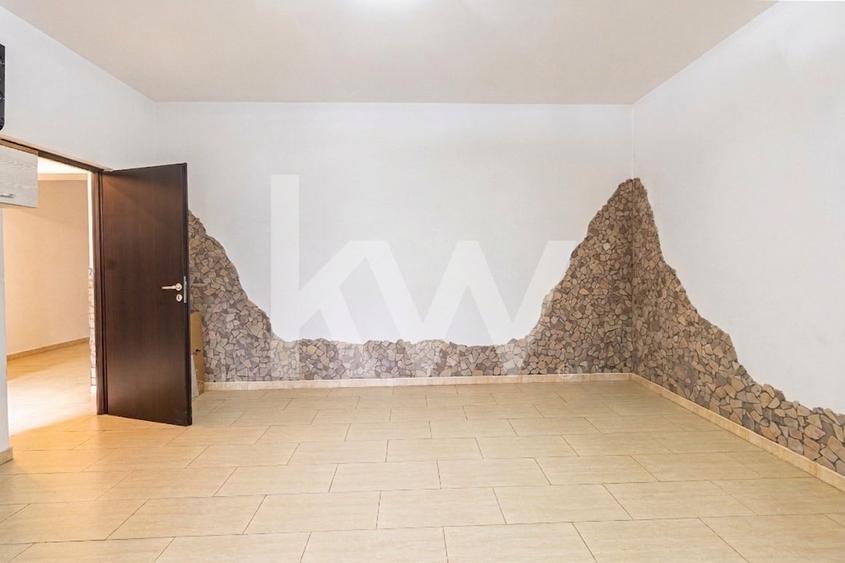 Apartament cu 4 camere decomandat, mobilat în Sânpetru